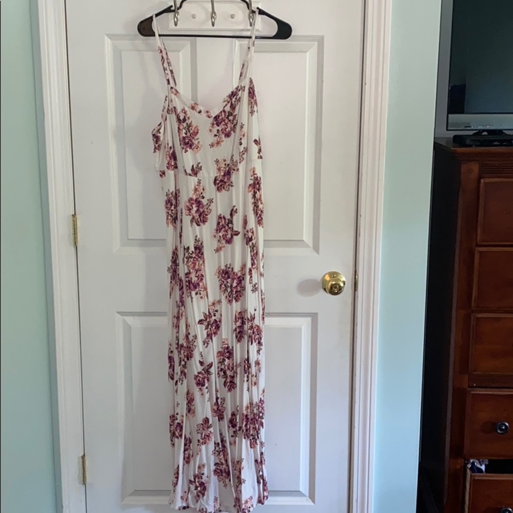 Torrid white floral maxi dress
